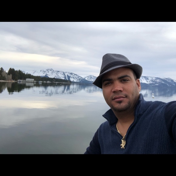 Meet your Posher, Roylech - Picture 1 of 1